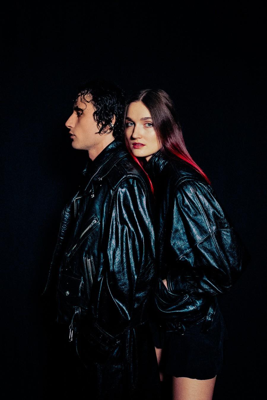 Make Sense : Hugo Sturny et Pia Studlé en vestes de cuir